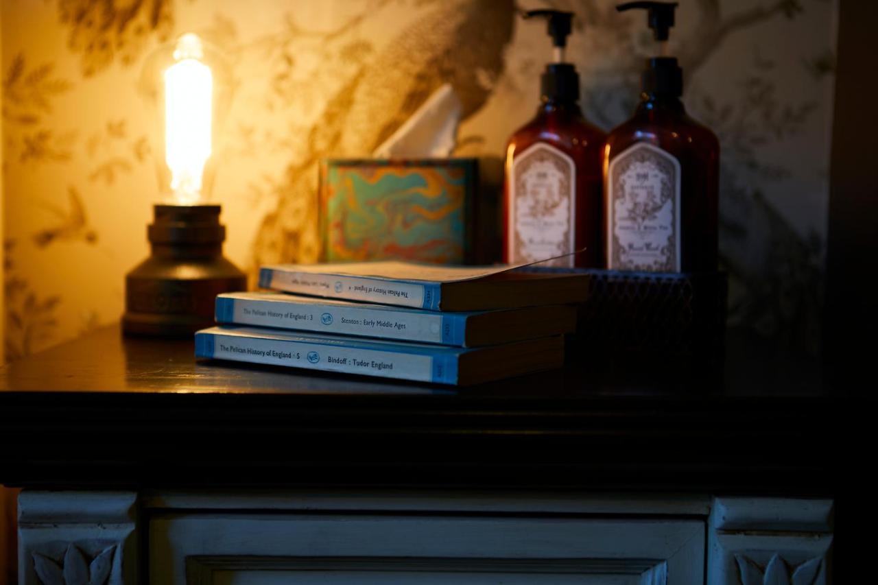 Boutique Fisherman'S Grade II Listed Cottage Scarborough Buitenkant foto