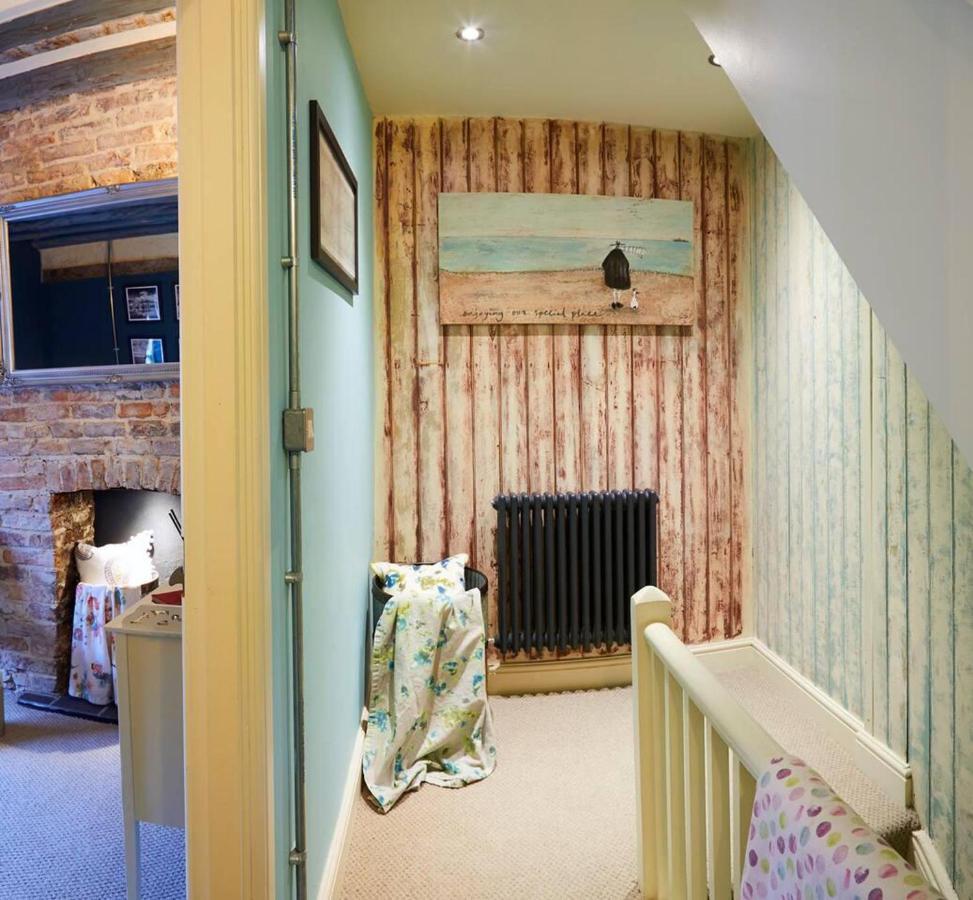 Boutique Fisherman'S Grade II Listed Cottage Scarborough Buitenkant foto
