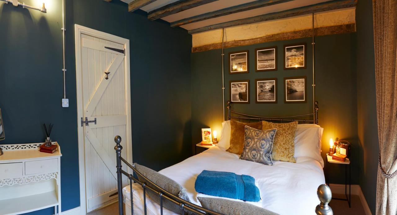 Boutique Fisherman'S Grade II Listed Cottage Scarborough Buitenkant foto